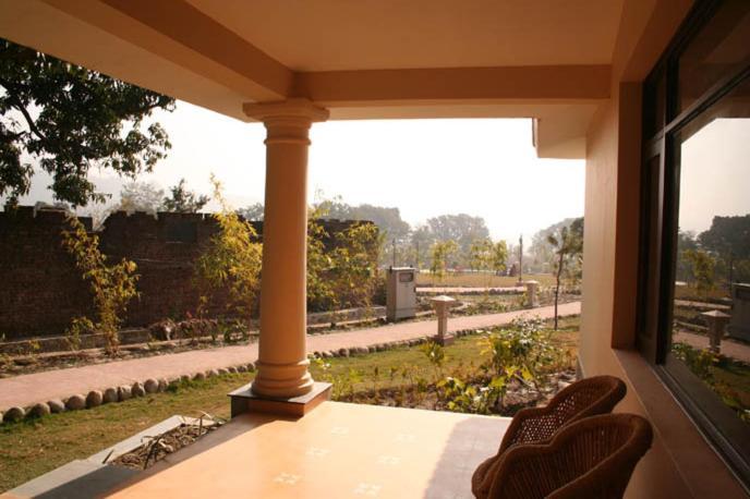 Nadiya Parao Garjia Kamer foto