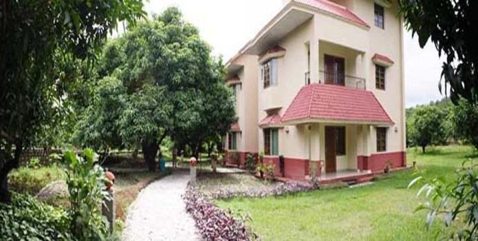 Nadiya Parao Garjia Buitenkant foto